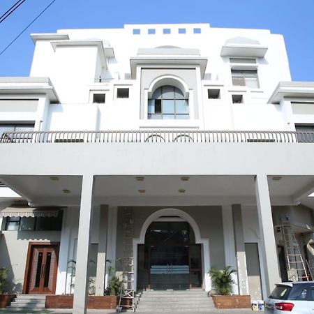 Hotel Rajmahal Moradabad Exterior photo